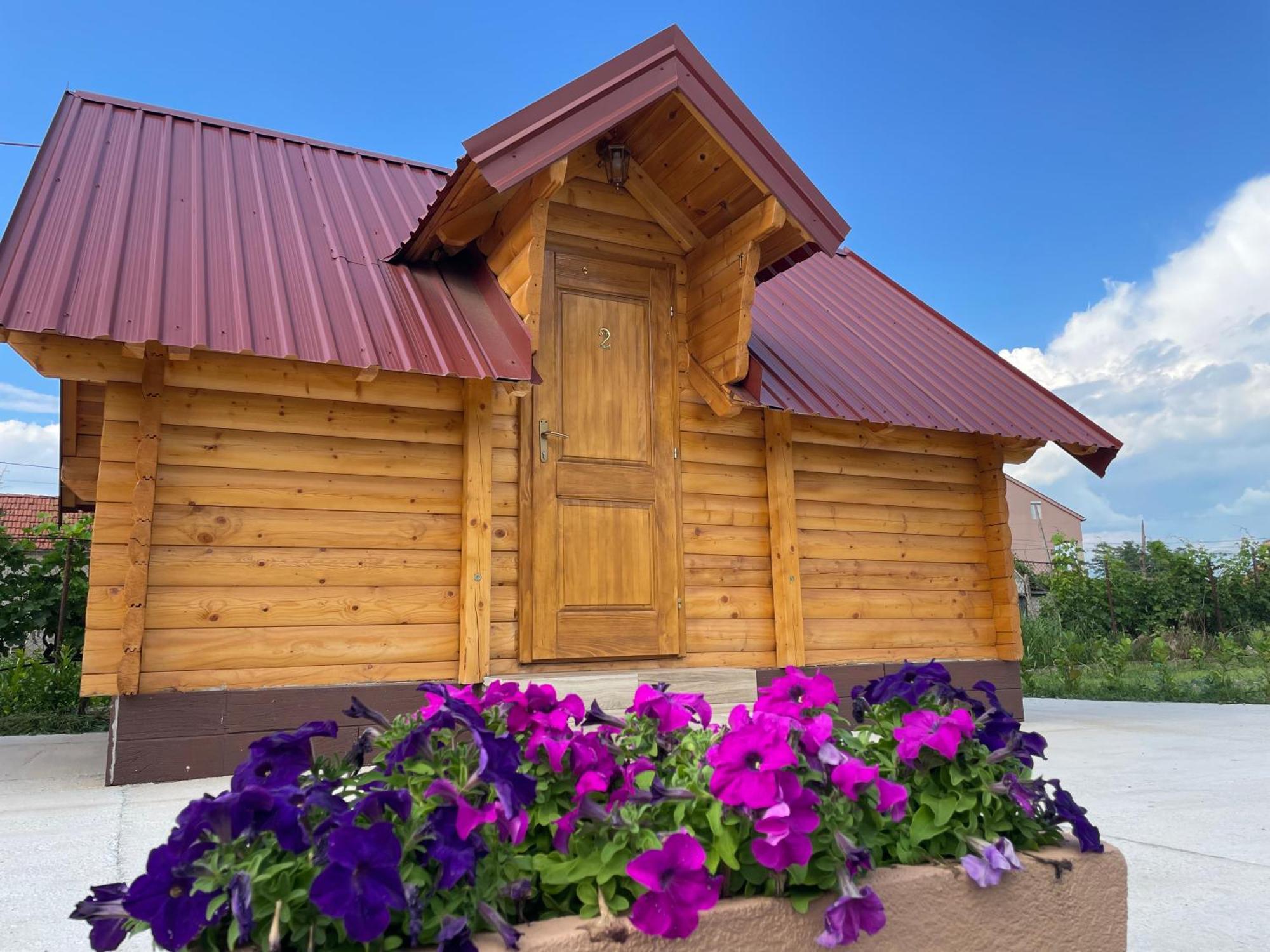 Cozy Bungallows Podgorica Exterior foto